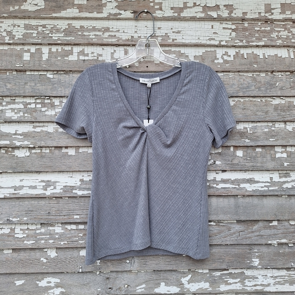 Heartloom V-Neck Twist Tee Size Medium NWT